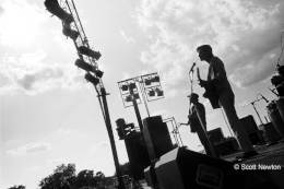 1983-04-15  Auditorium Shores-Austin-TX with band